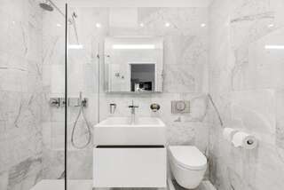 Отель The Joseph | Signature Hotel Vilnius Вильнюс Большой двухместный номер с 1 кроватью-3